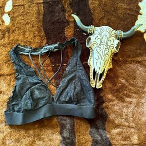 VS pink bralette